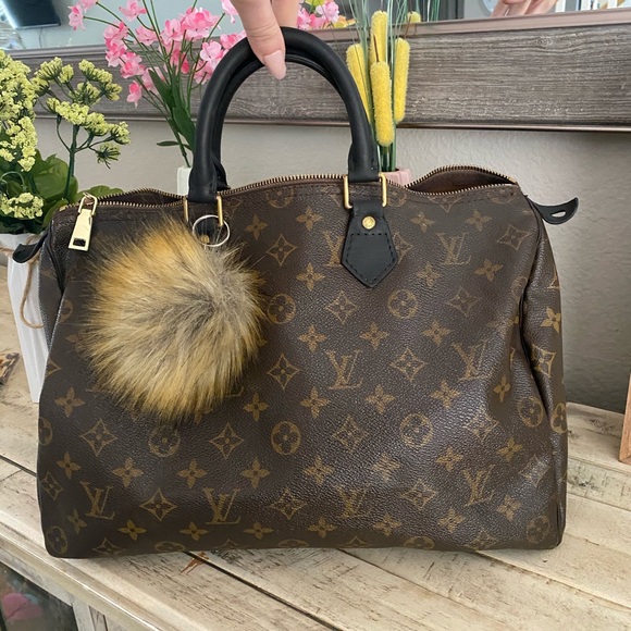 SOLD Authentic Louis Vuitton Speedy 35 - Picture 1 of 13
